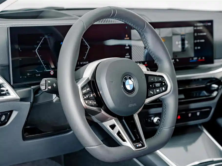 BMW 3 Series — миниатюра 9