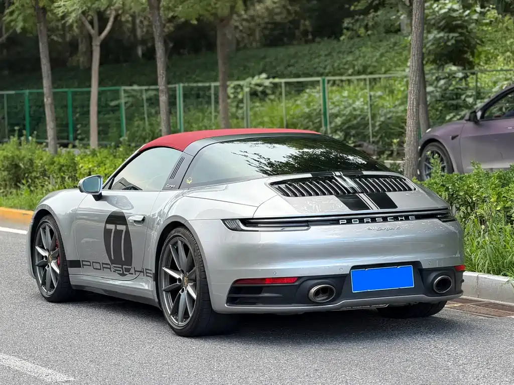 Porsche 911 2022 Targa 4 3.0T