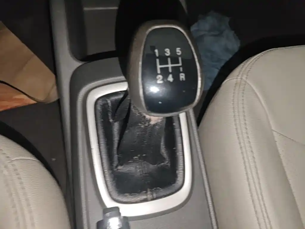 Chevrolet Sail — миниатюра 14