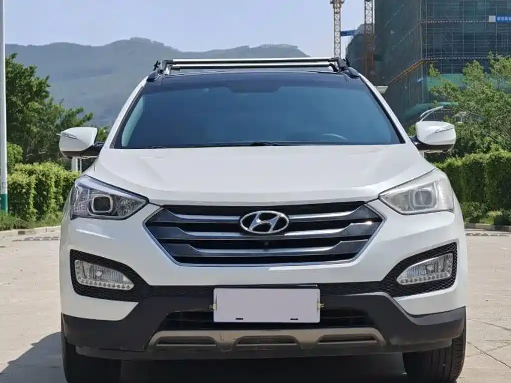 Hyundai Santa Fe — миниатюра 2