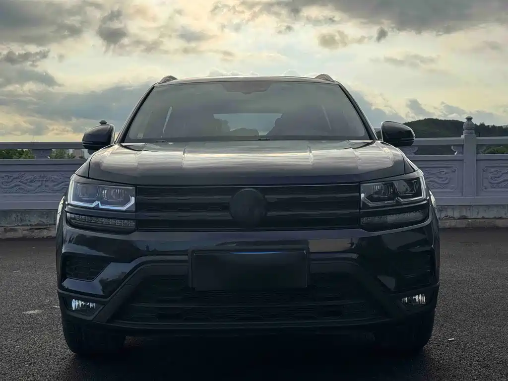 Volkswagen Tharu — миниатюра 2