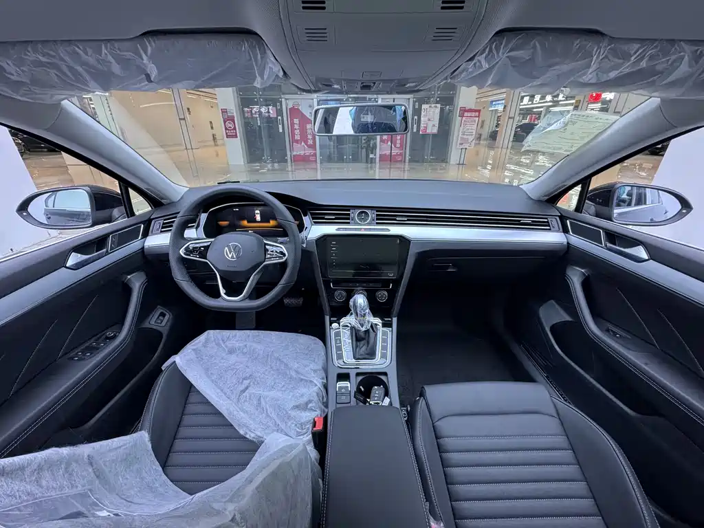 Volkswagen Magotan 2025 280TSI DSG Comfort