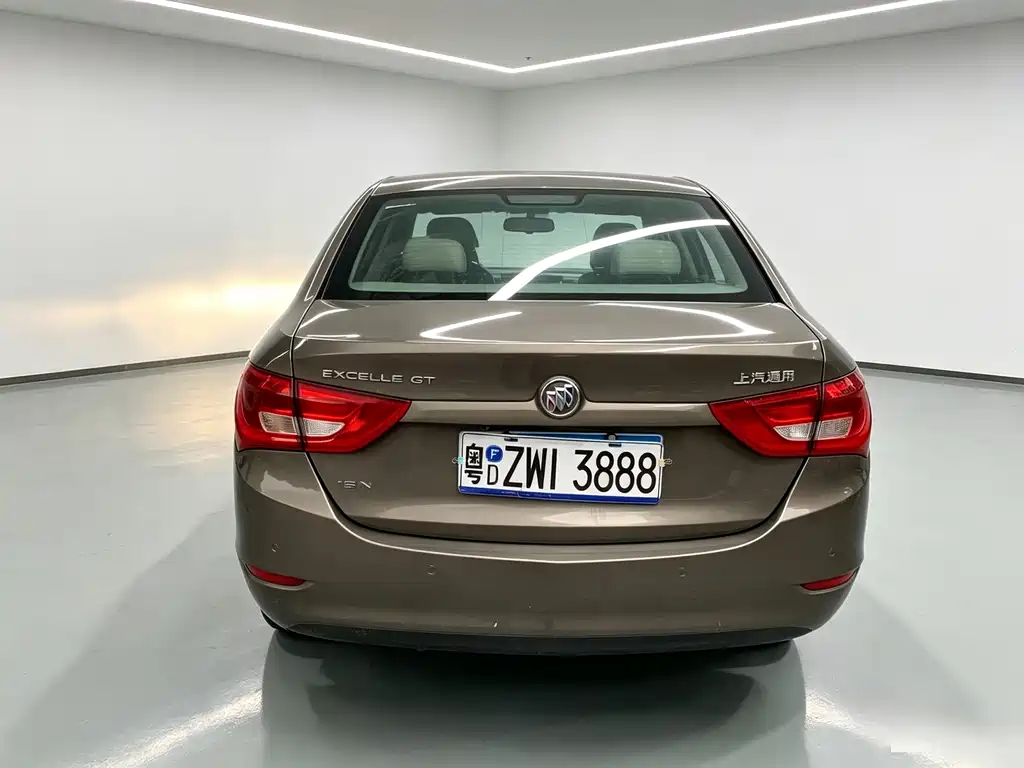 Buick Excelle — миниатюра 9