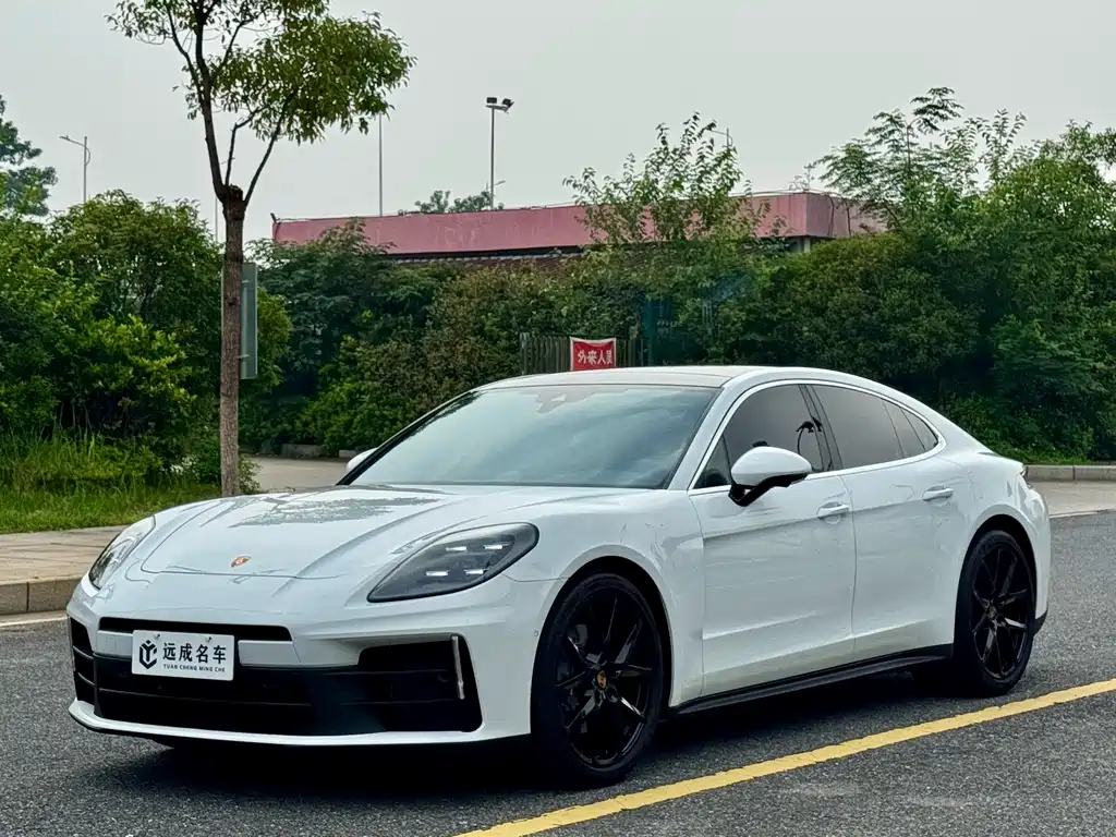Купить Porsche Panamera
