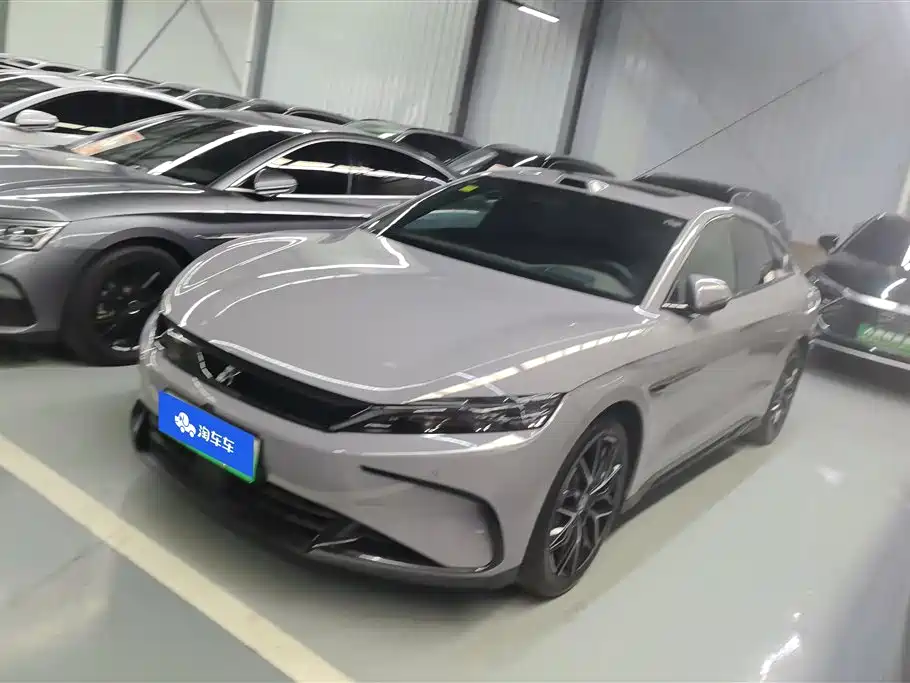 Byd Han 2025