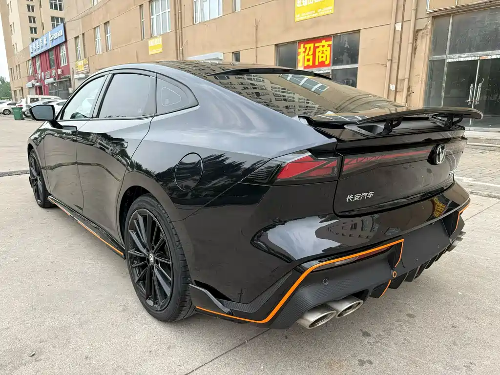 Changan UNI-V 2022 1.5T Sport