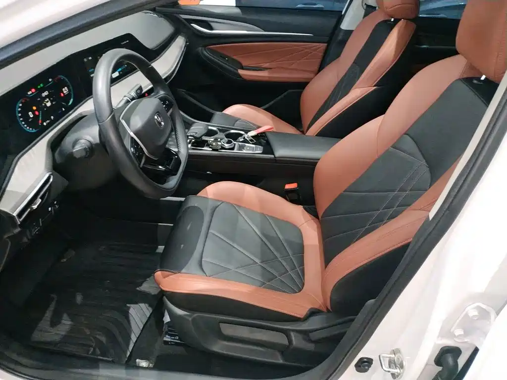 Changan Eado — миниатюра 15