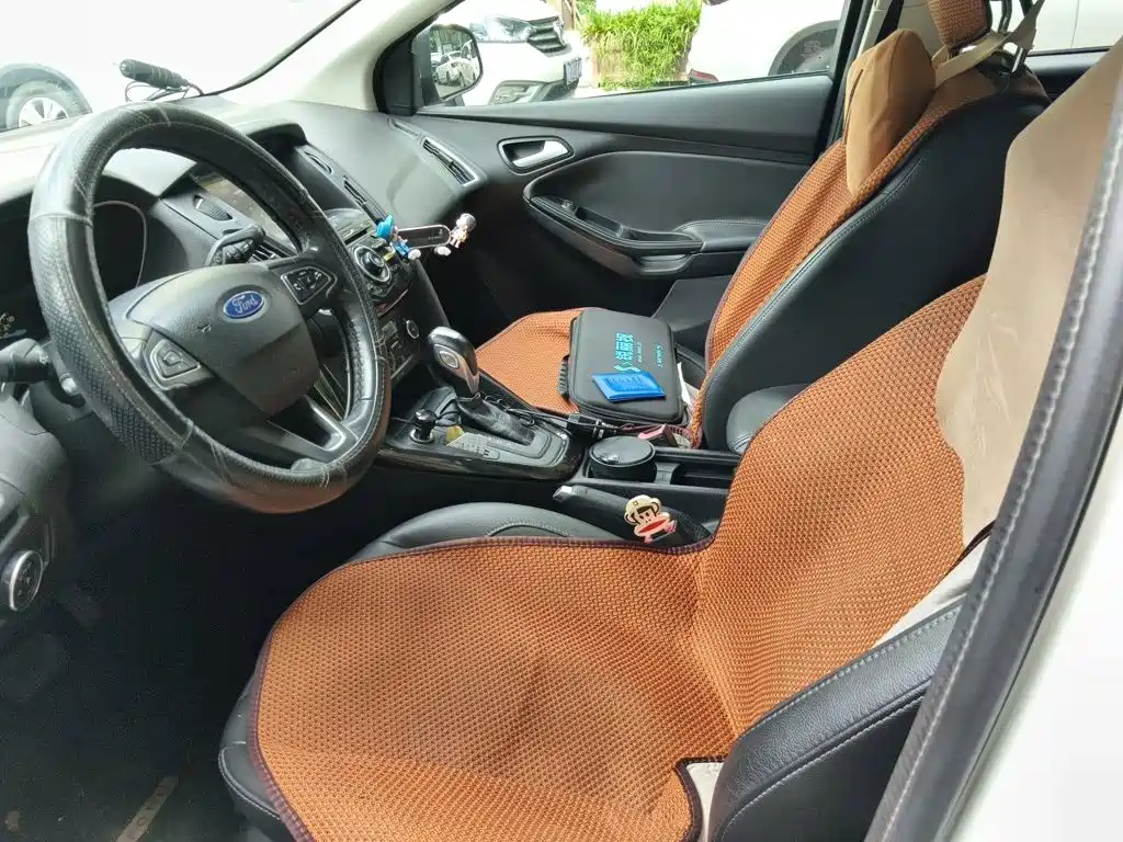 Ford Focus — миниатюра 17