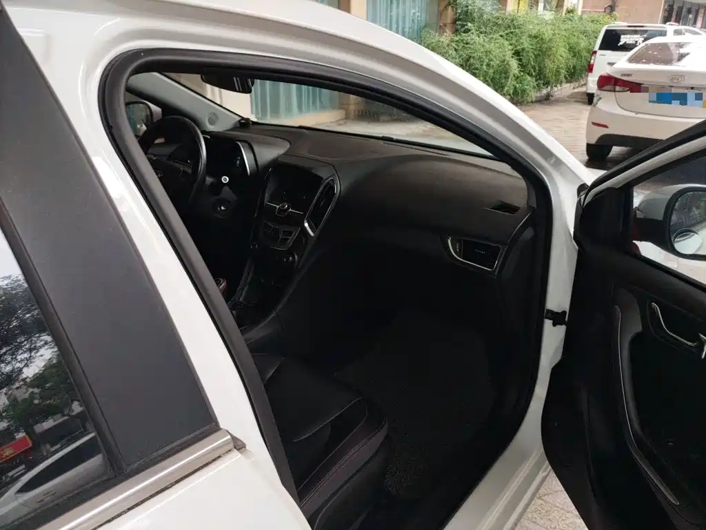 Chery Arrizo 5 — миниатюра 19