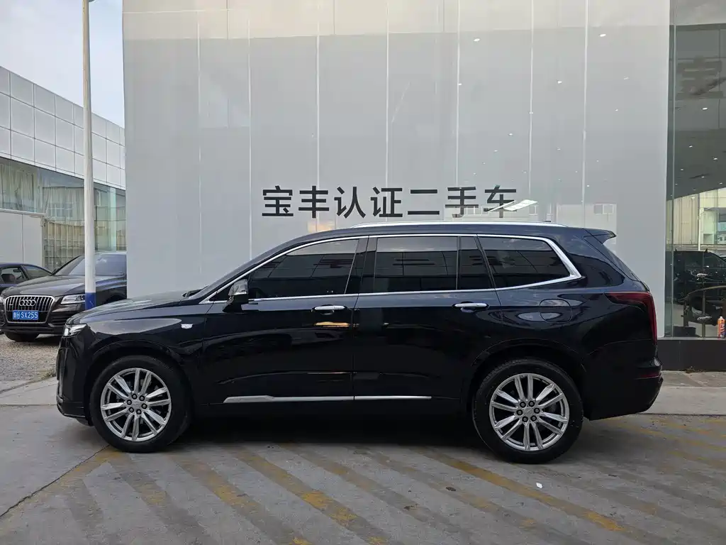 Cadillac XT6 — миниатюра 3