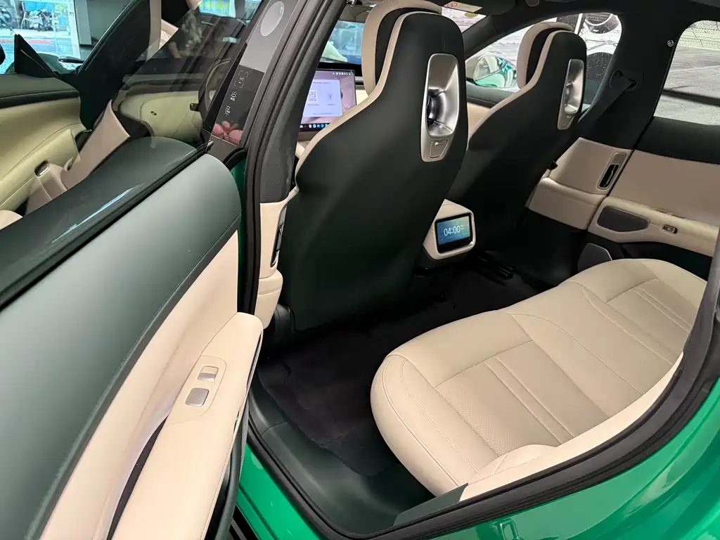 XIAOMI CAR XIAOMI YU7