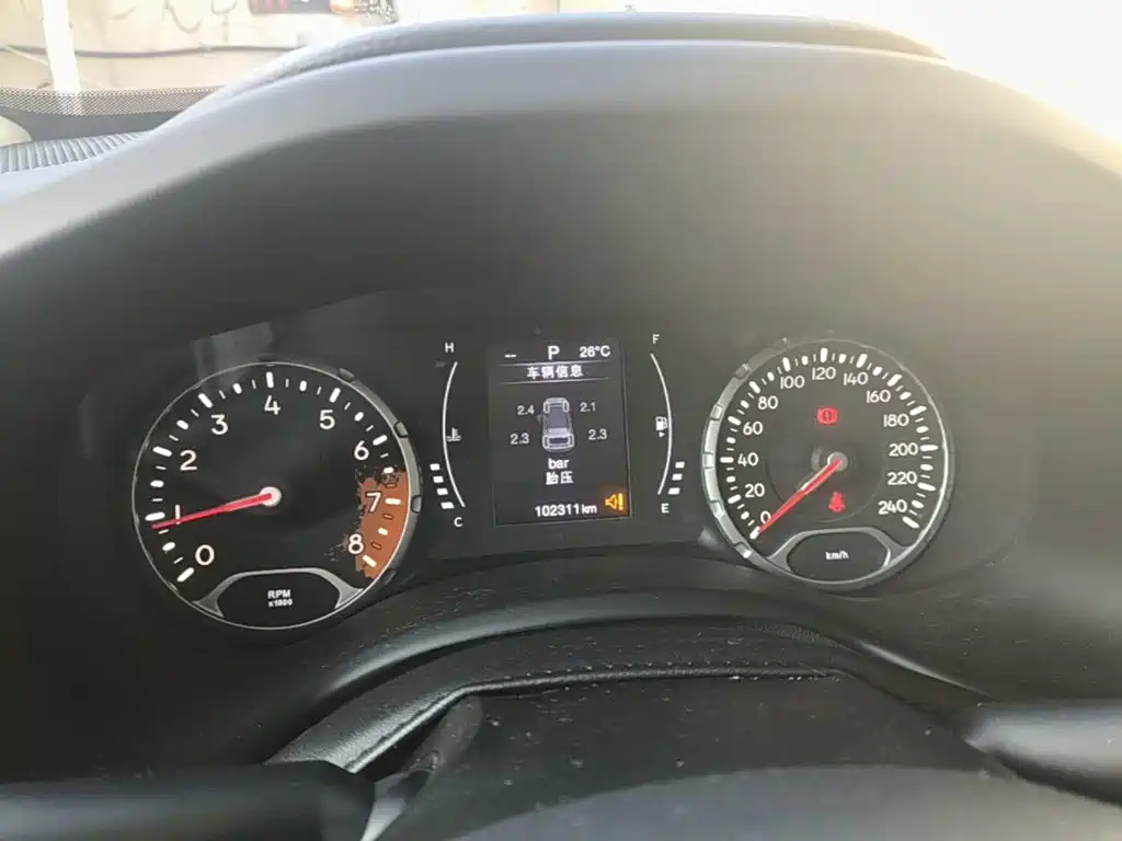 Jeep Renegade — миниатюра 12