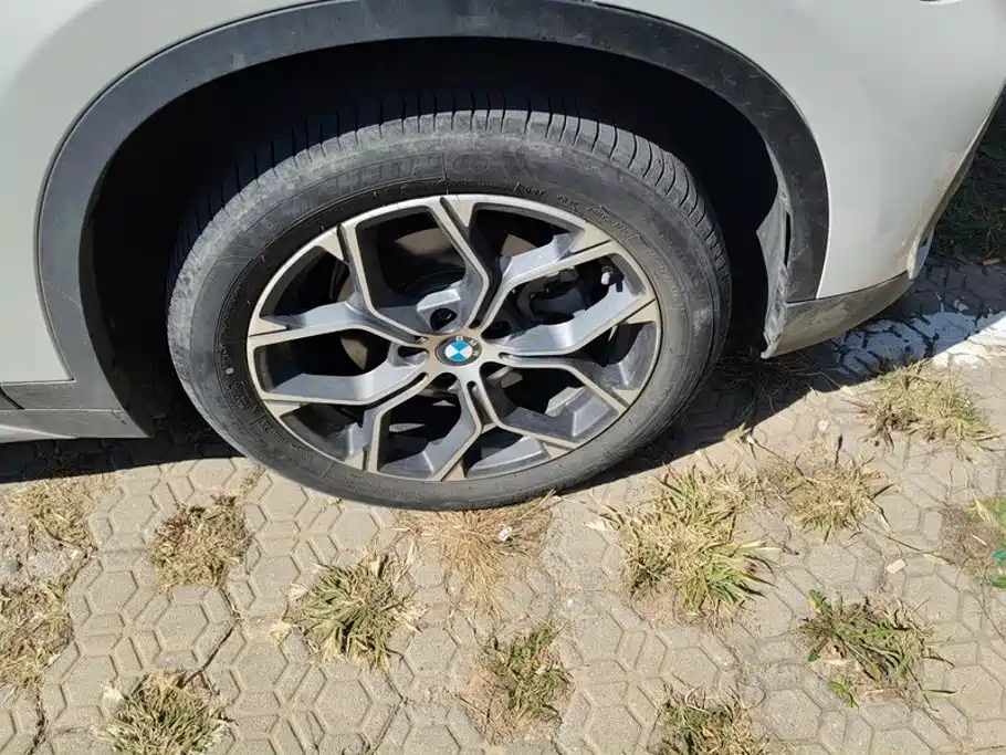 BMW X1 — миниатюра 6