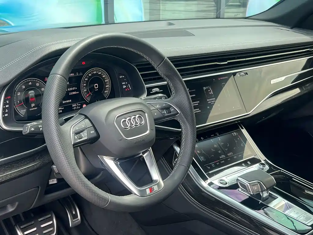 Audi Q8 — миниатюра 30