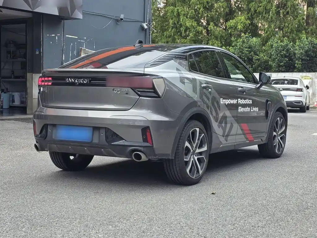 Lynk & Co 05 — миниатюра 11