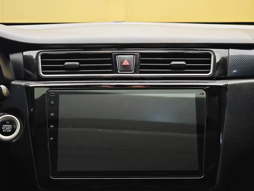 Dongfeng Fengon Fengon 580