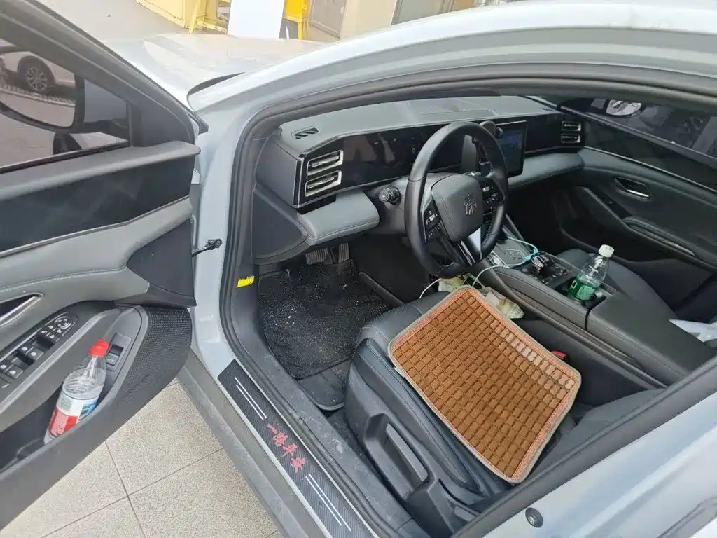 BYD Qin L — миниатюра 17