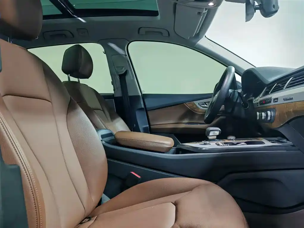 Audi Q7 2019 45 TFSI Comfort