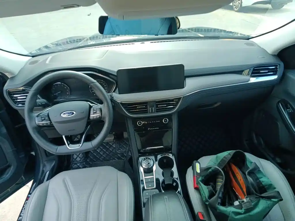 Ford Escape — миниатюра 13
