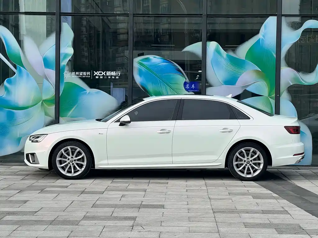 Audi A4L — миниатюра 4