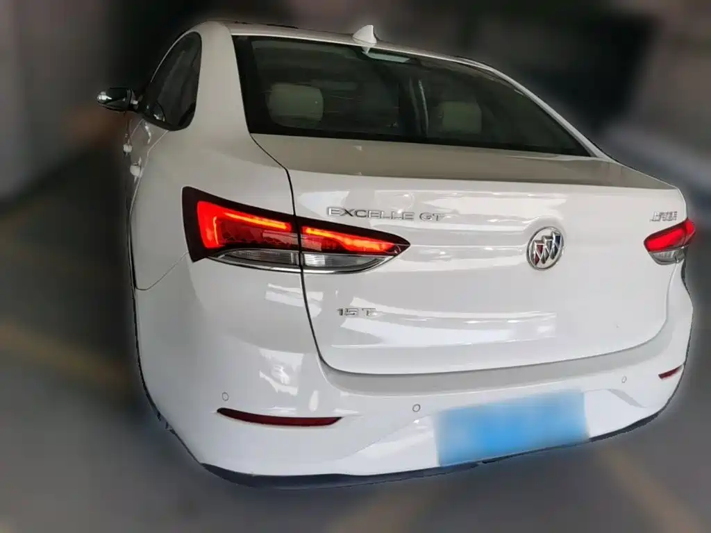 Buick Excelle — миниатюра 7