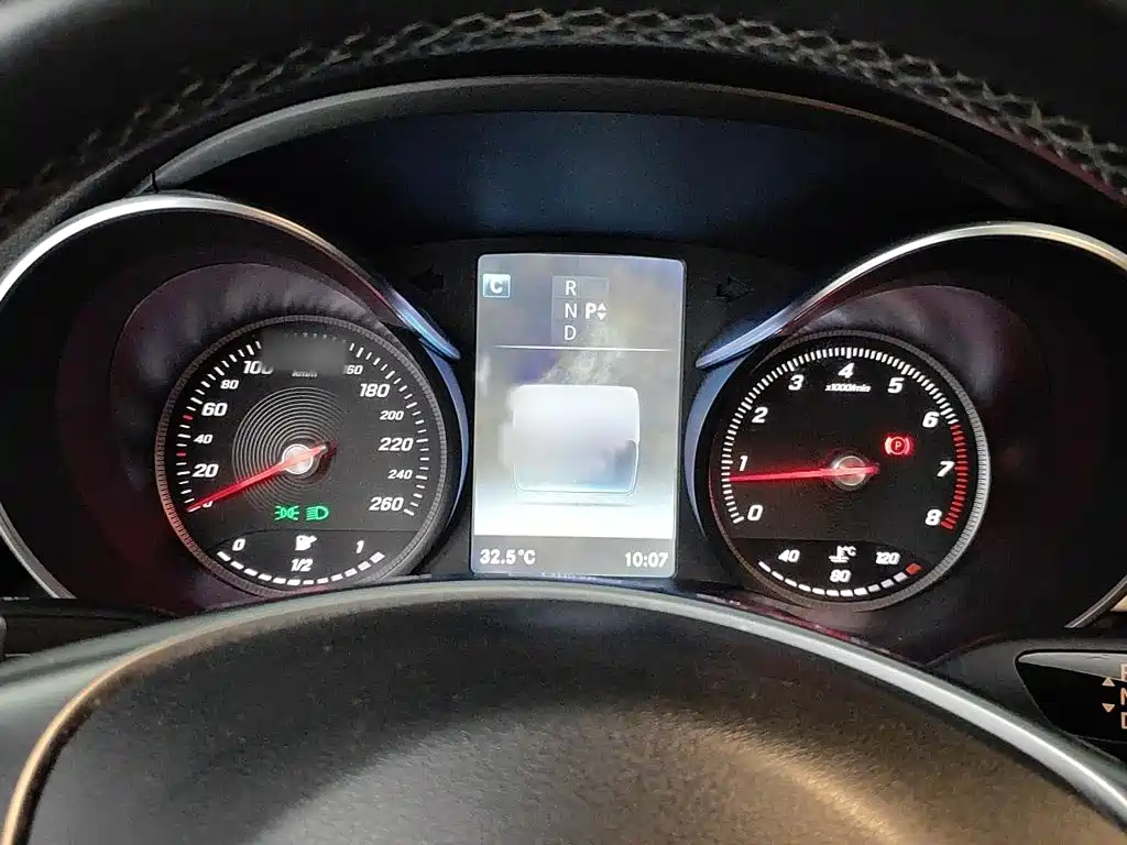 Mercedes-Benz C-Class — миниатюра 4