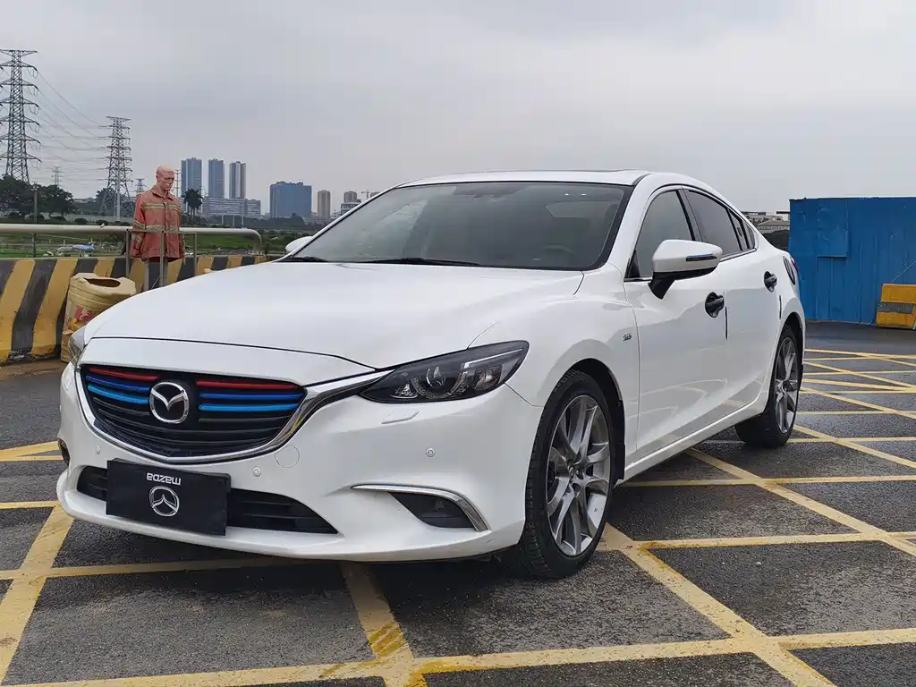 Купить Mazda Atenza