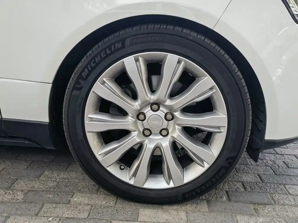 Land Rover Range Rover — миниатюра 19