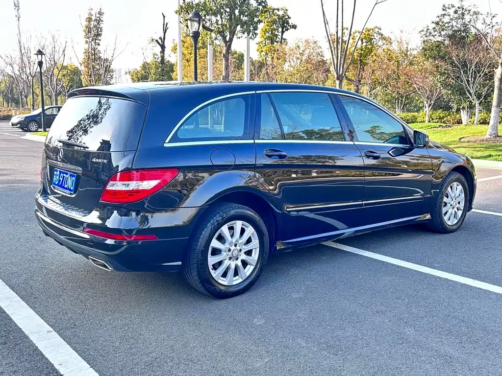 Mercedes-Benz R-Class — миниатюра 8