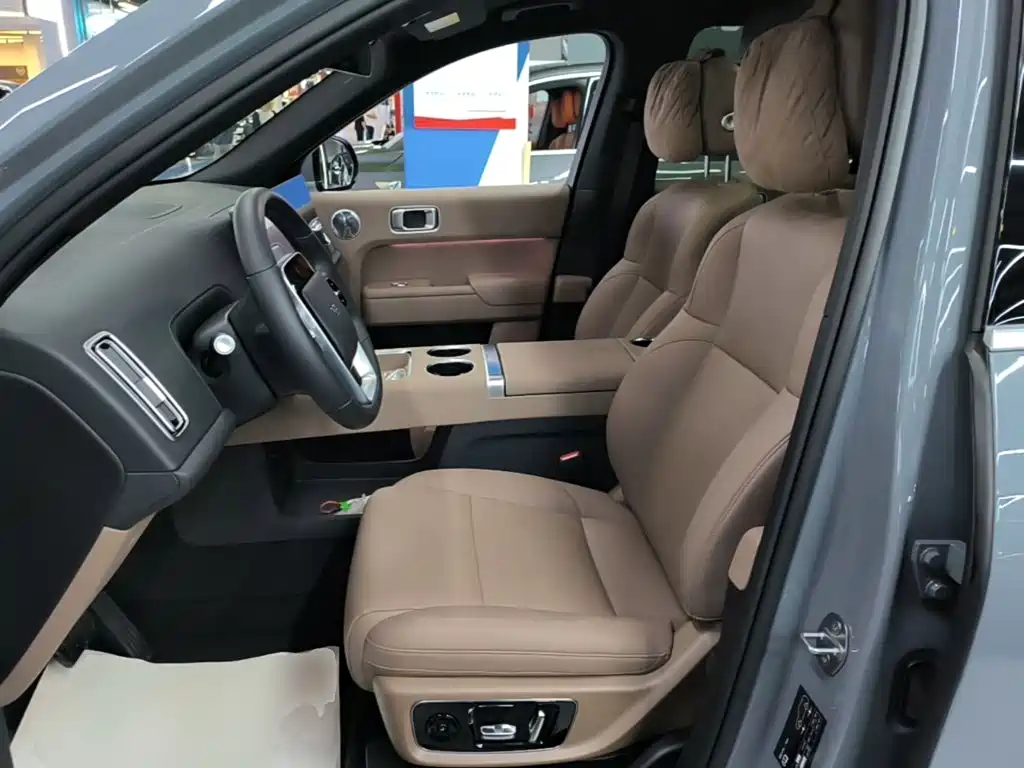Li Auto Li L8 — миниатюра 15
