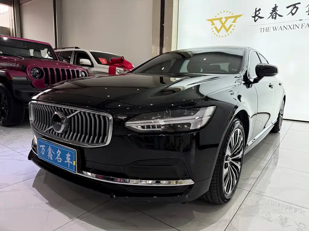 Volvo S90 2024