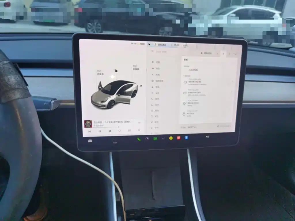 Tesla Model 3 — миниатюра 9
