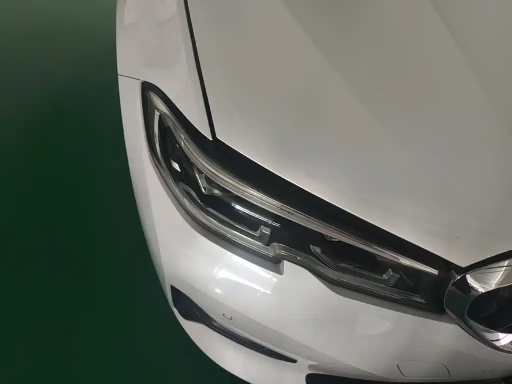 BMW 3 Series — миниатюра 9