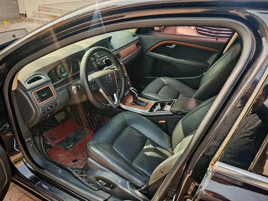 Volvo S80L — миниатюра 6
