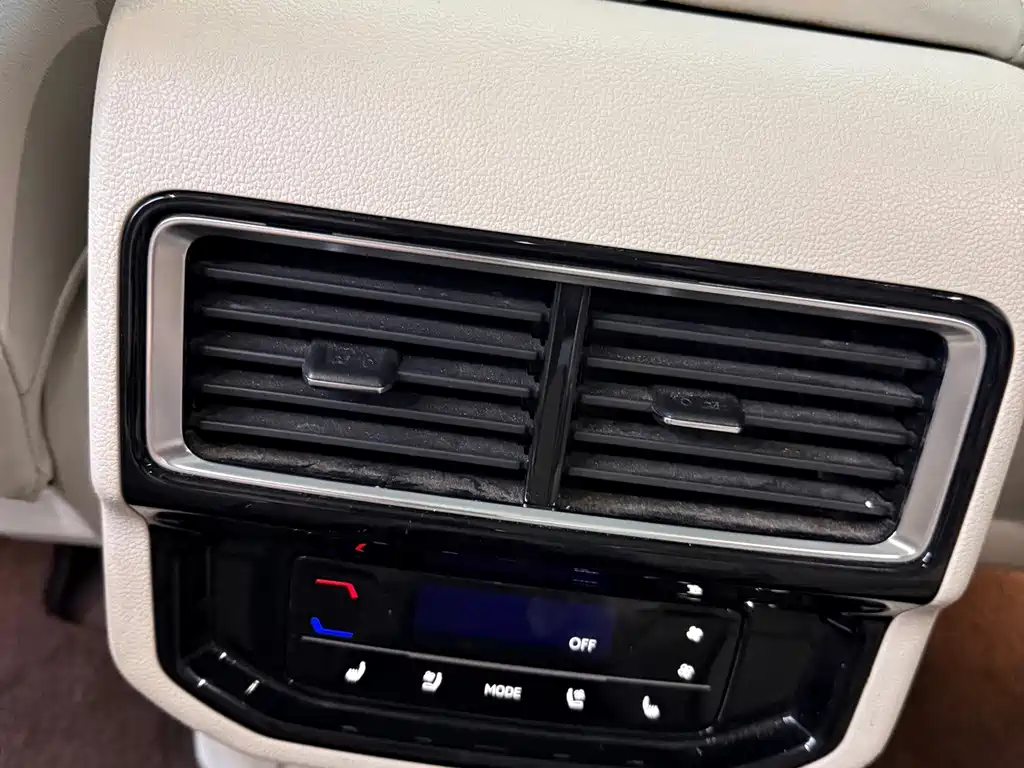Volkswagen Viloran — миниатюра 10