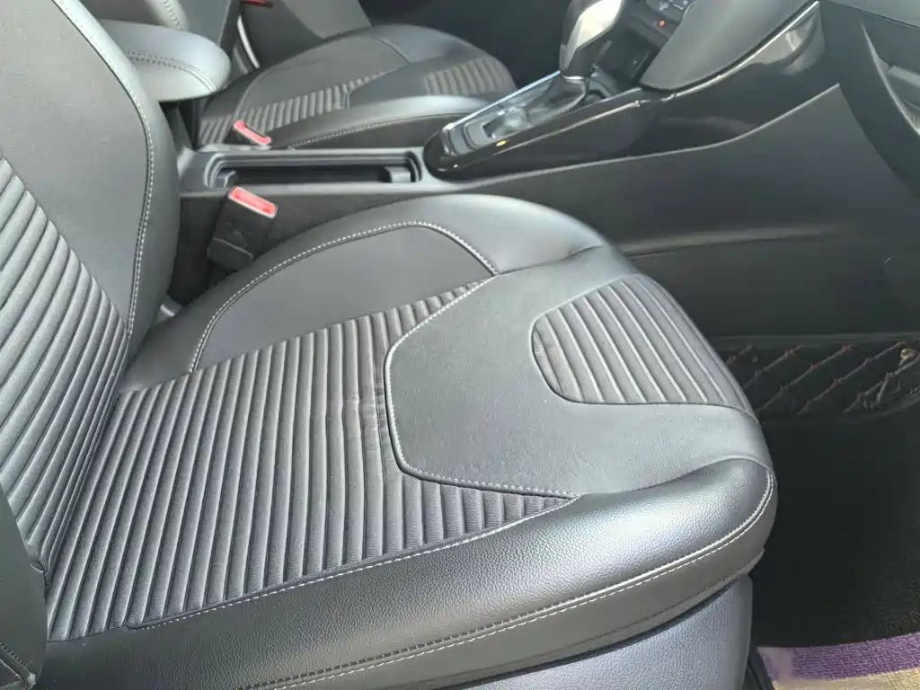 Ford Focus — миниатюра 20