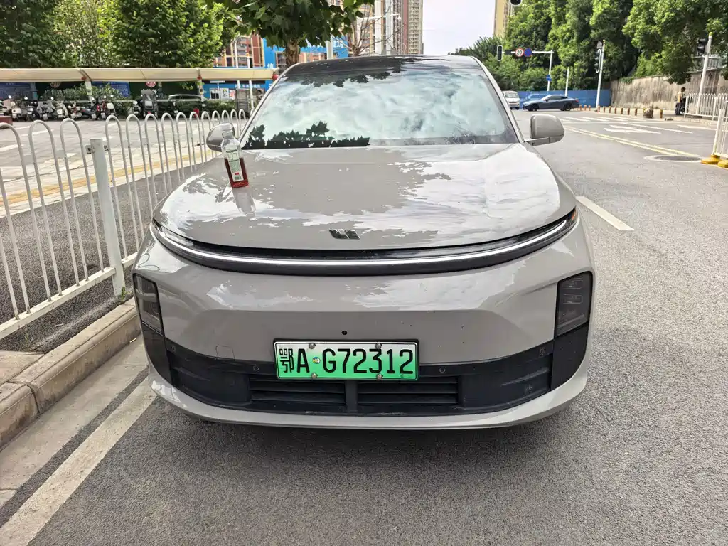 Li Auto Li L6 — миниатюра 2