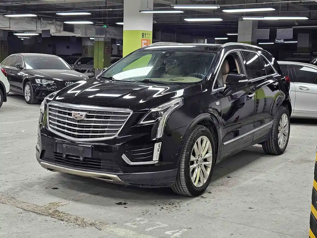 CADILLAC XT5