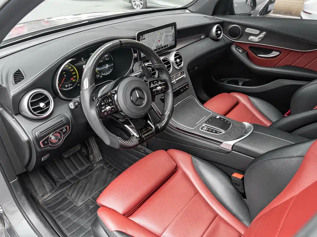 Mercedes-Benz GLC 2020 GLC 300 4MATIC SUV
