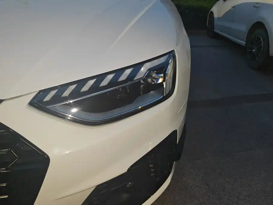 Audi A4L — миниатюра 5