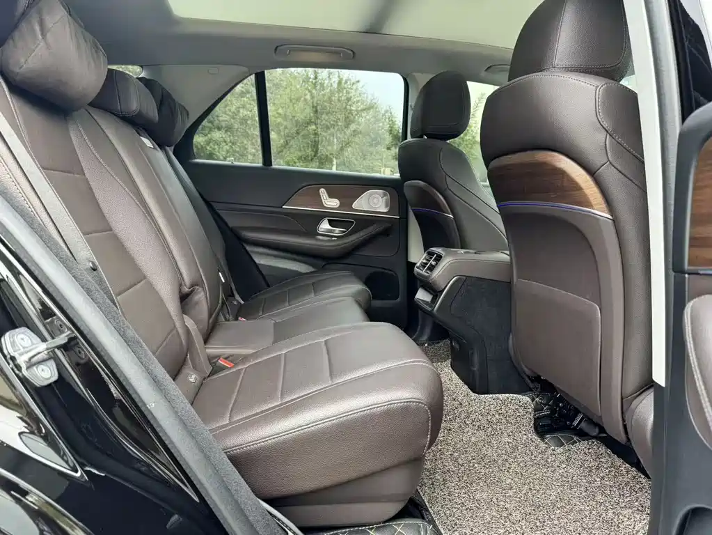 Mercedes-Benz GLE New Energy — миниатюра 10