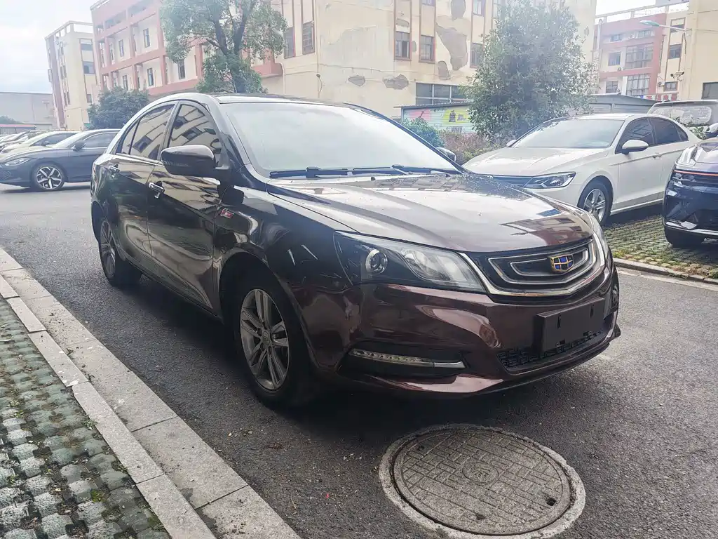 Geely Emgrand — миниатюра 3