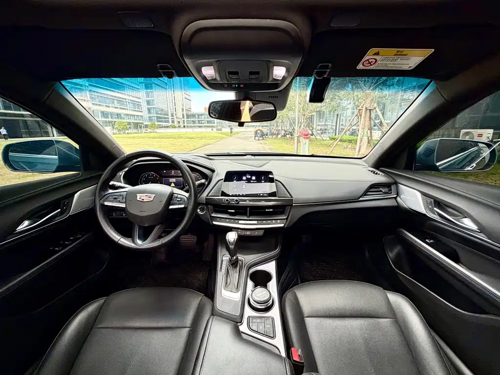 Cadillac CT4 — миниатюра 10