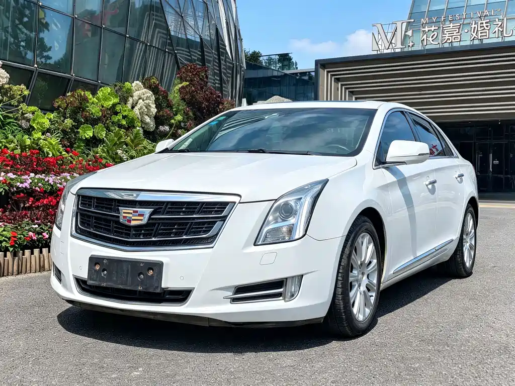 Cadillac XTS