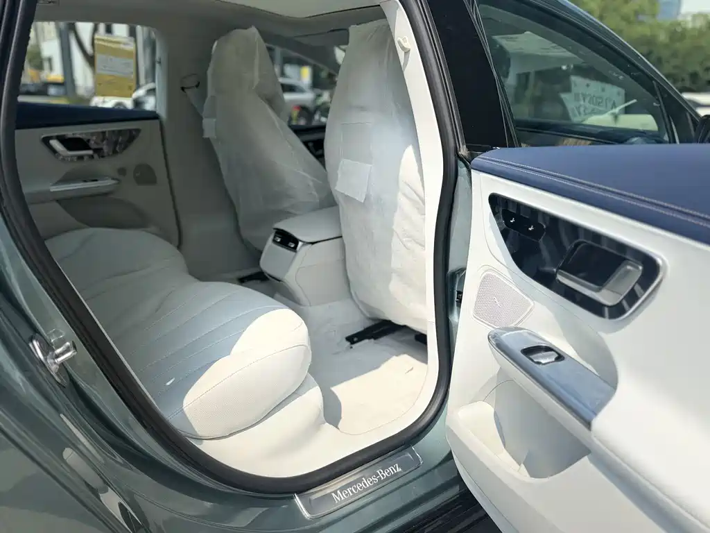 Mercedes-Benz EQE — миниатюра 14