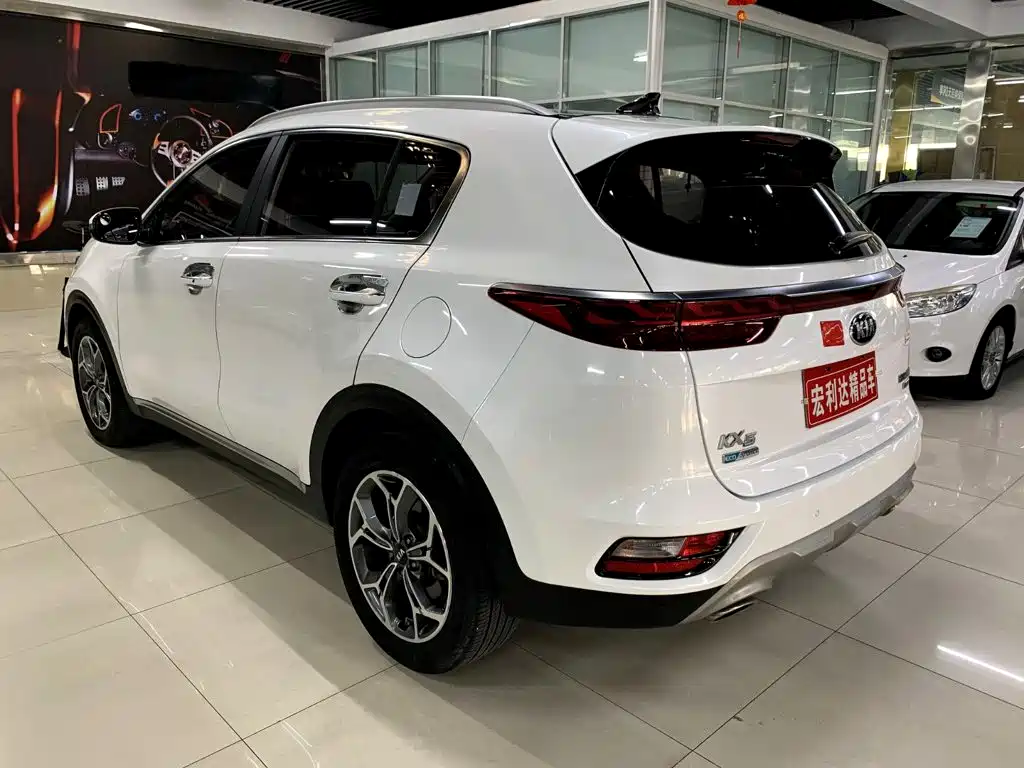 Kia KX5 — миниатюра 16