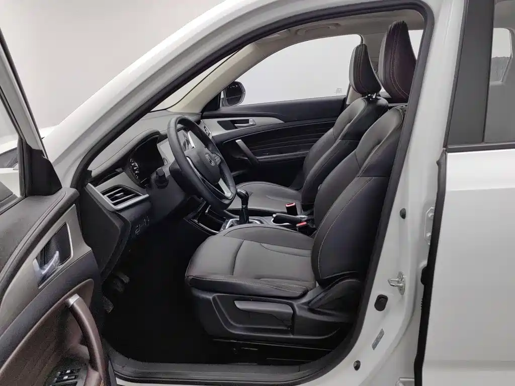 Changan CS35PLUS — миниатюра 10