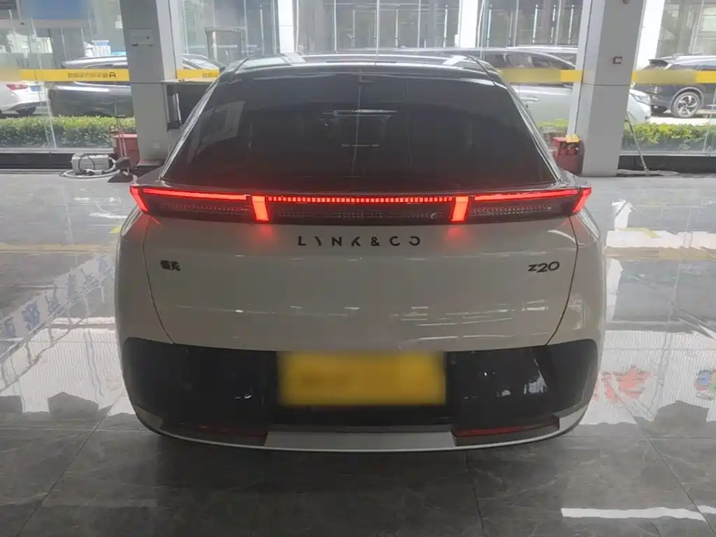 Lynk & Co Z20 2025 530km Max