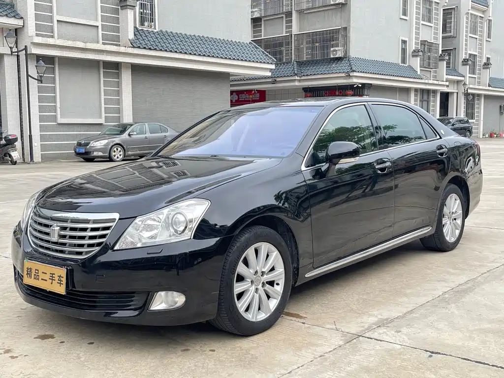 Toyota Crown 2010 2.5L Royal
