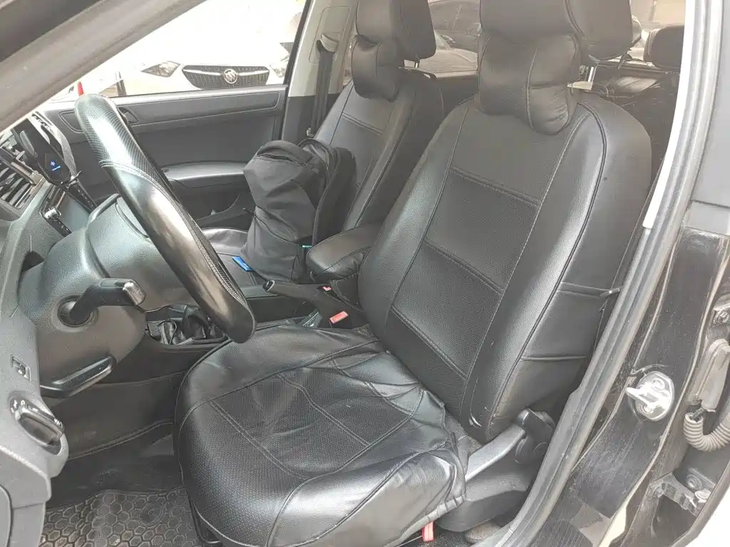 Volkswagen Santana — миниатюра 16
